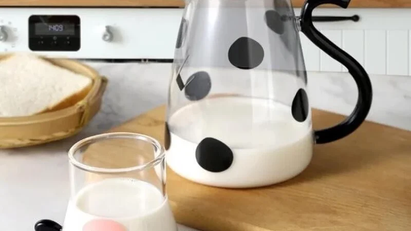Garrafa de Vidro em Forma de Vaca 500/1800ML, Água Fria Padrão, Durável
