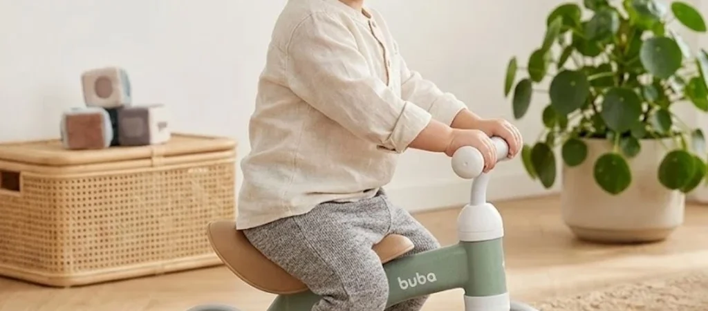 Bicicleta Equilíbrio Infantil Andador Sem Pedal 4 Rodas Bebê Buba Criança