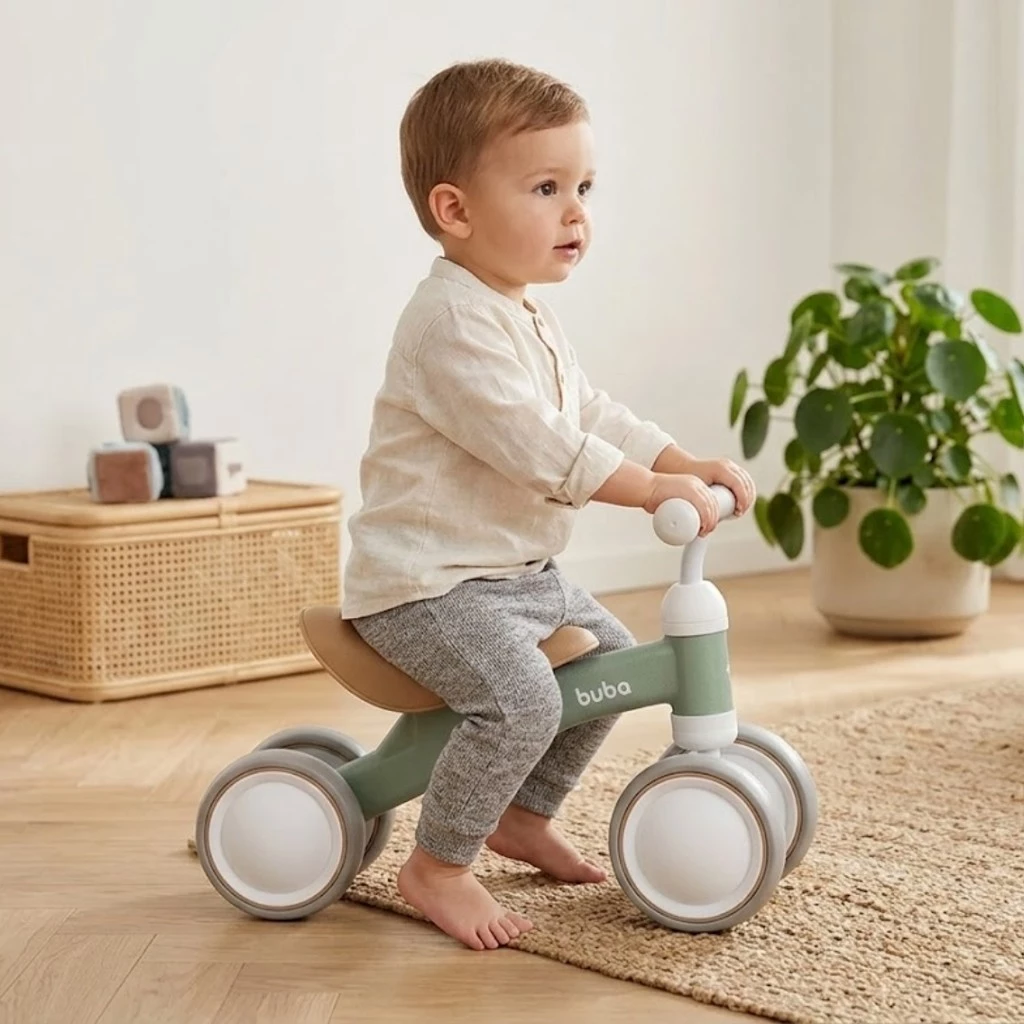 Bicicleta Equilíbrio Infantil Andador Sem Pedal 4 Rodas Bebê Buba Criança