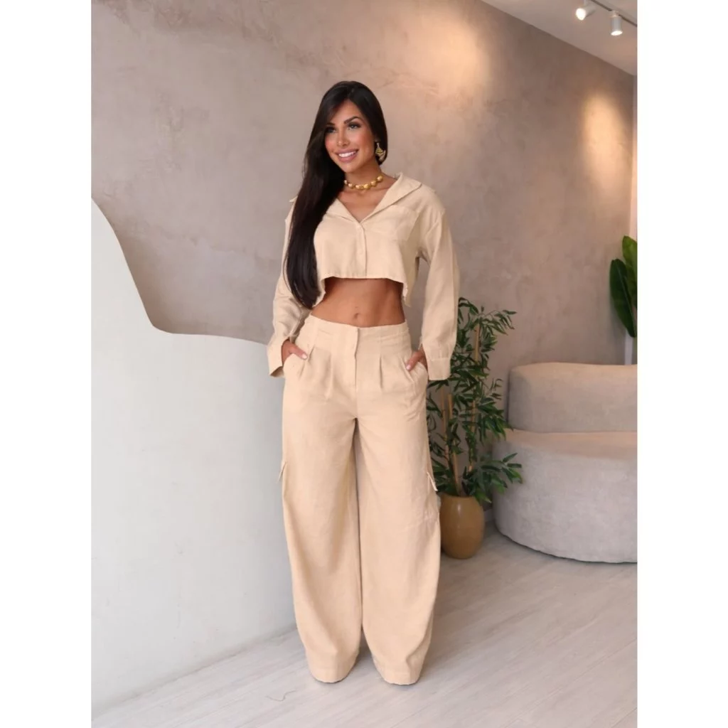 Conjunto Feminino Briana Cropped Manga Longa e Calça Pantalona (20)