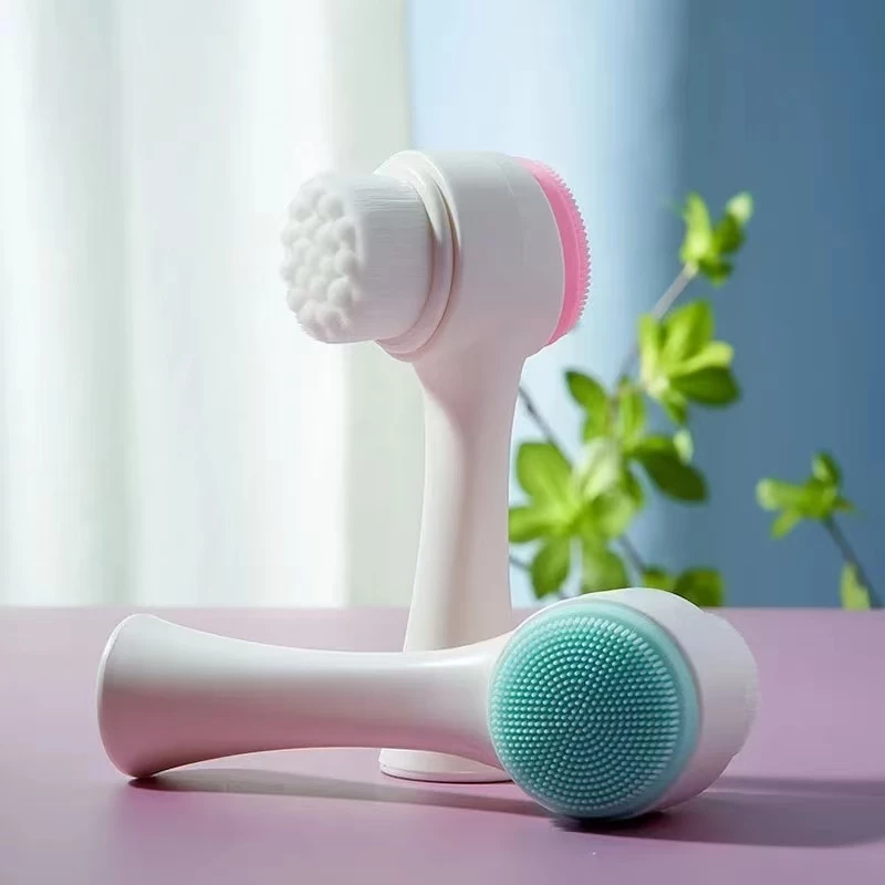 Escova de Limpeza Facial 2 em 1 | Cerdas + Silicone.