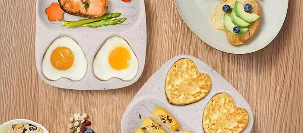 Frigideira 3 em 1 Antiaderente com Divisórias Omelete, Ovos e Hambúrguer Cabo Madeira